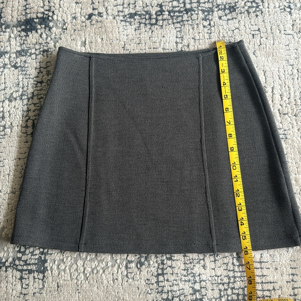 Miu Miu Large A-Line Gray Knit Wool Short Skirt. … - image 2